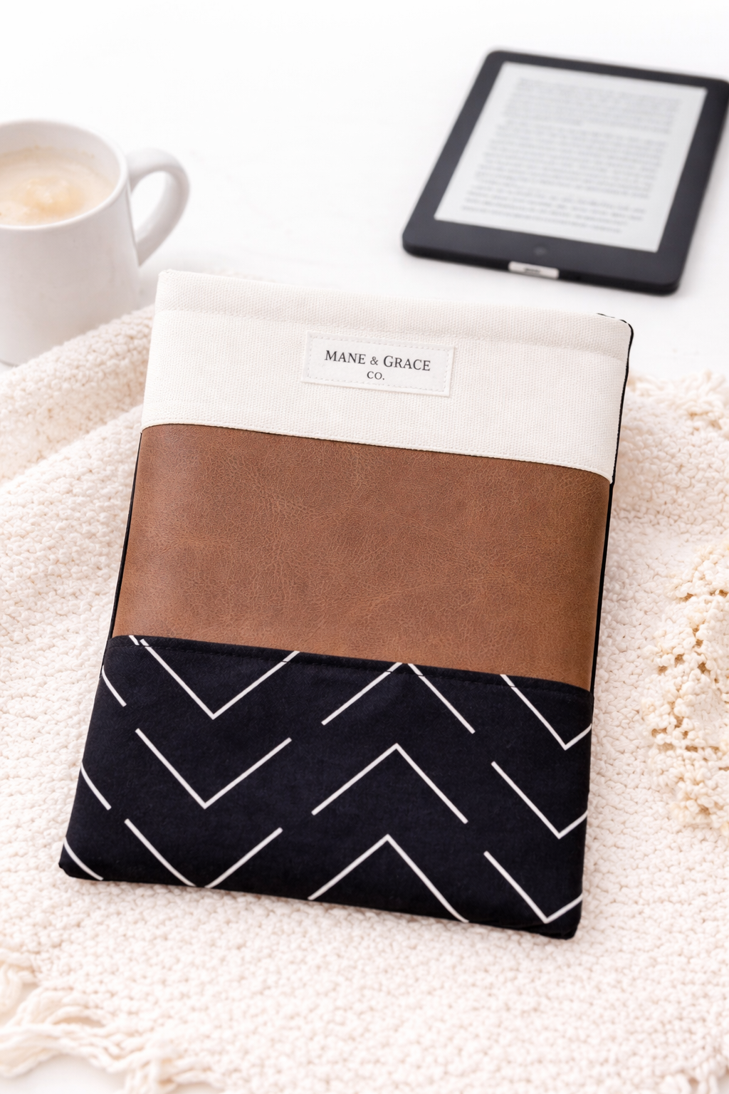 Limited Edition Trio E-Reader Case