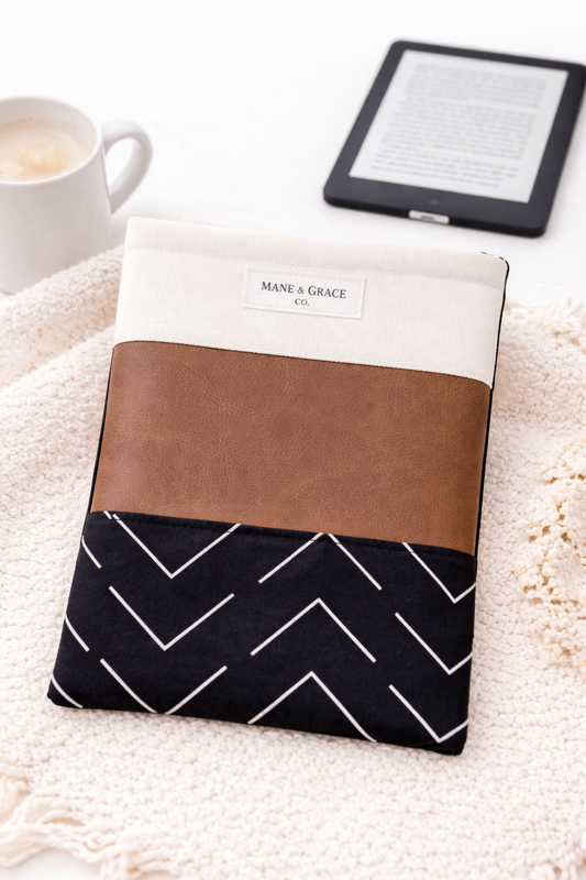 Limited Edition Trio E-Reader Case